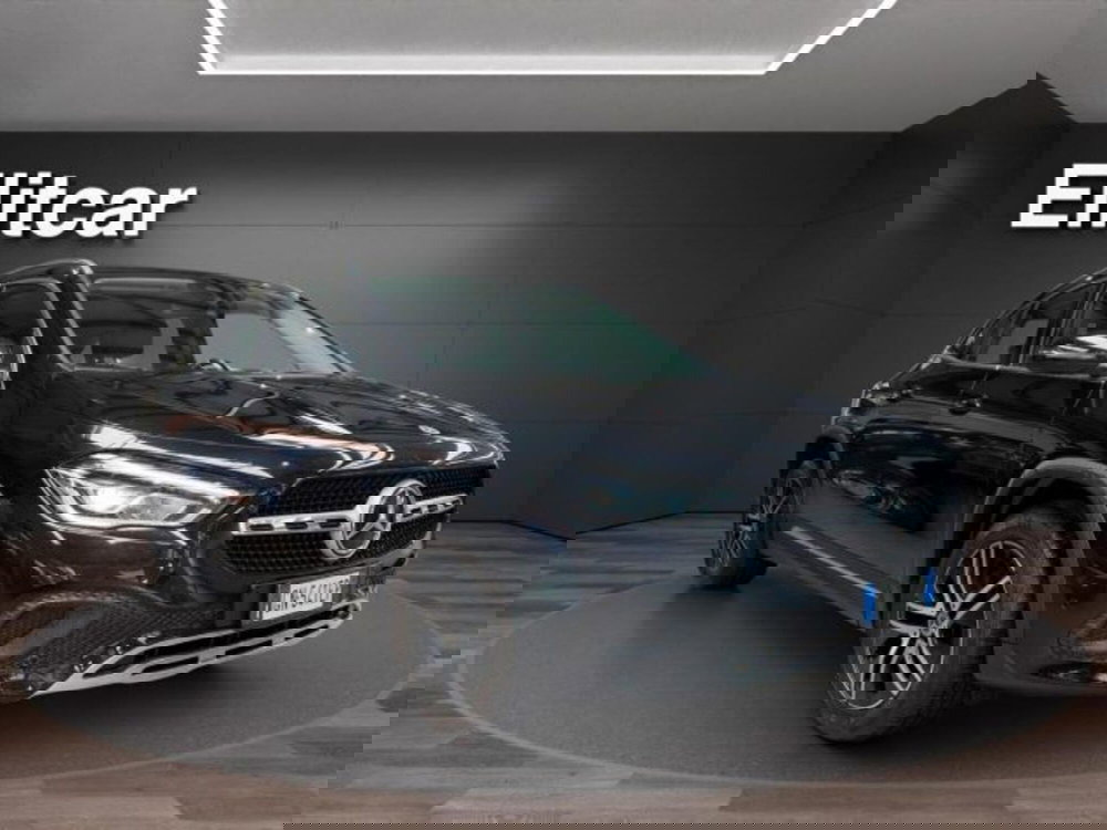 Mercedes-Benz GLA SUV usata a Novara (3)