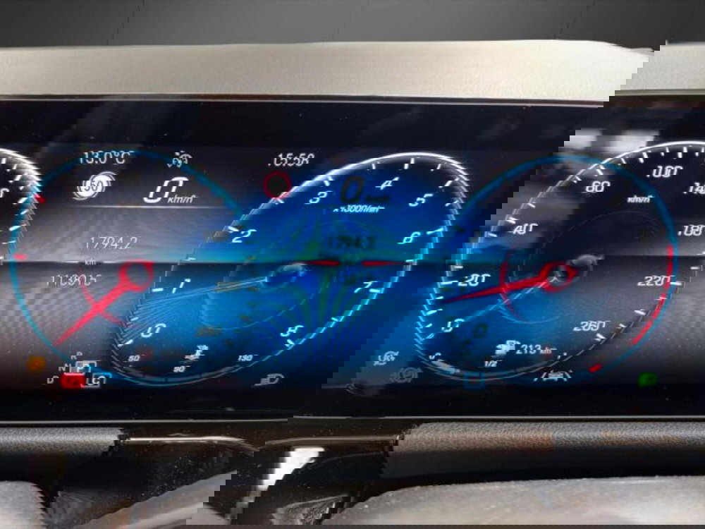 Mercedes-Benz GLA SUV usata a Novara (7)