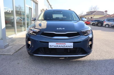 Kia Stonic 1.0 T-GDi 100 CV MHEV iMT Style del 2023 usata a Staranzano