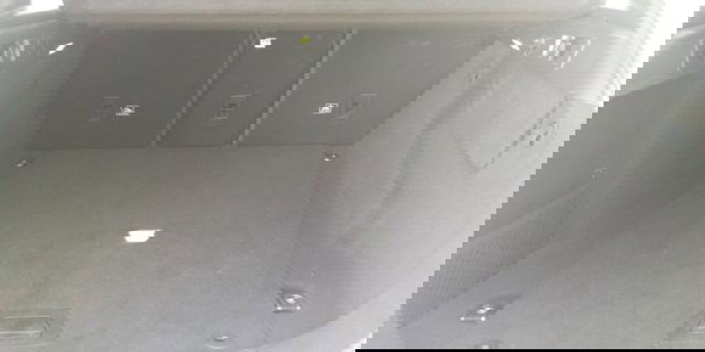 Jaguar F-Pace usata a Udine (17)