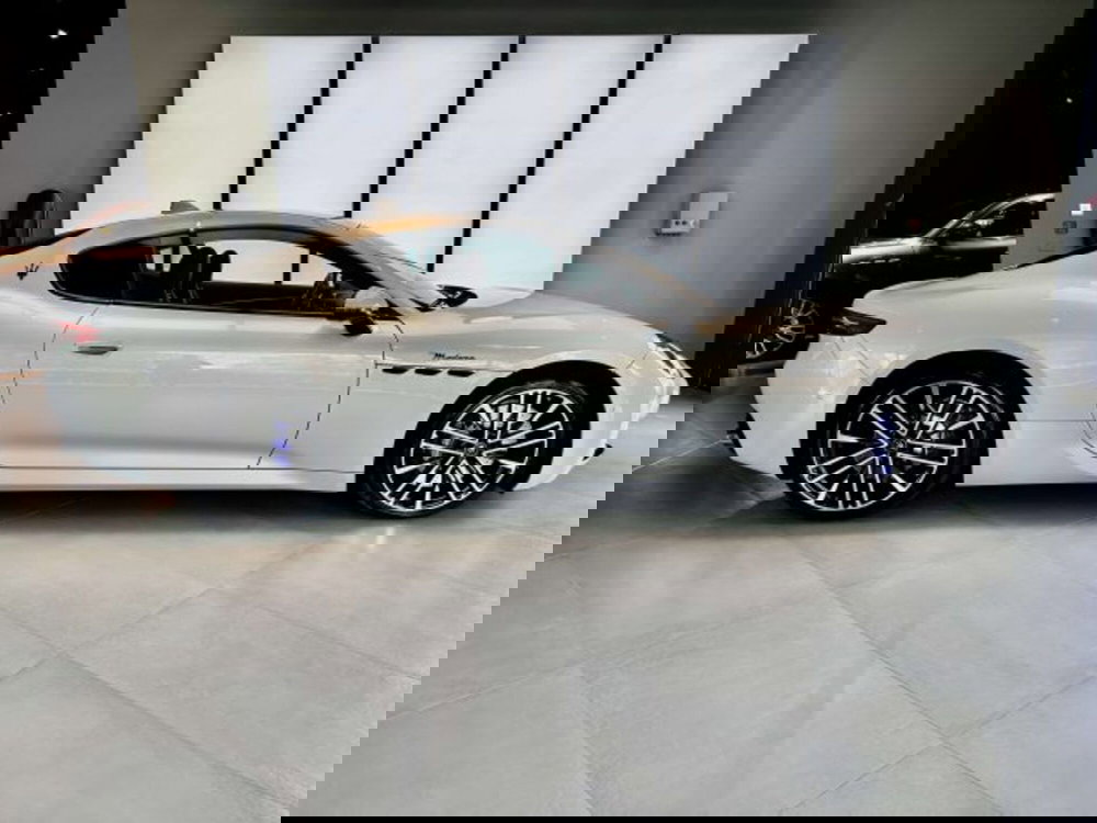 Maserati Granturismo usata a Torino (4)