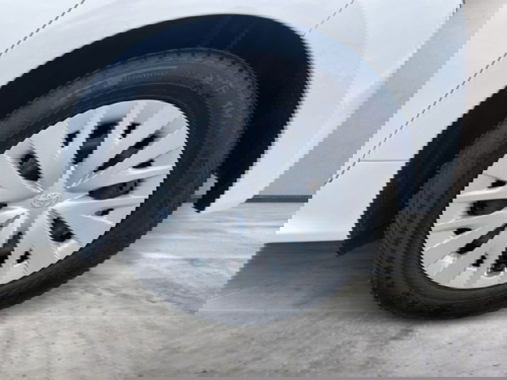 Toyota Yaris Cross usata a Vercelli (14)