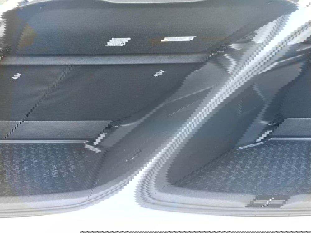 Toyota Yaris Cross usata a Vercelli (6)