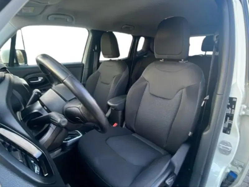 Jeep Renegade usata a Vercelli (11)