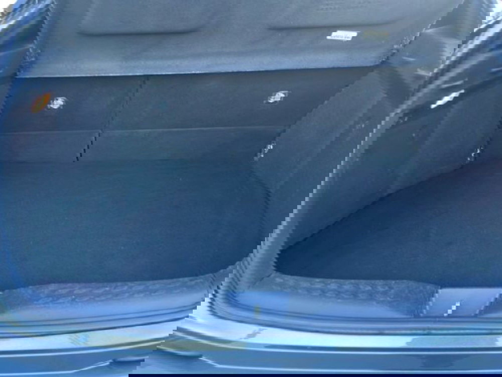 Toyota Toyota C-HR usata a Vercelli (13)