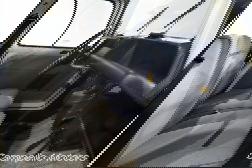 Renault 4 usata a Venezia (6)