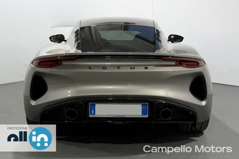 Lotus Emira usata a Venezia (5)