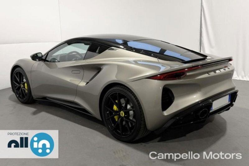 Lotus Emira usata a Venezia (6)