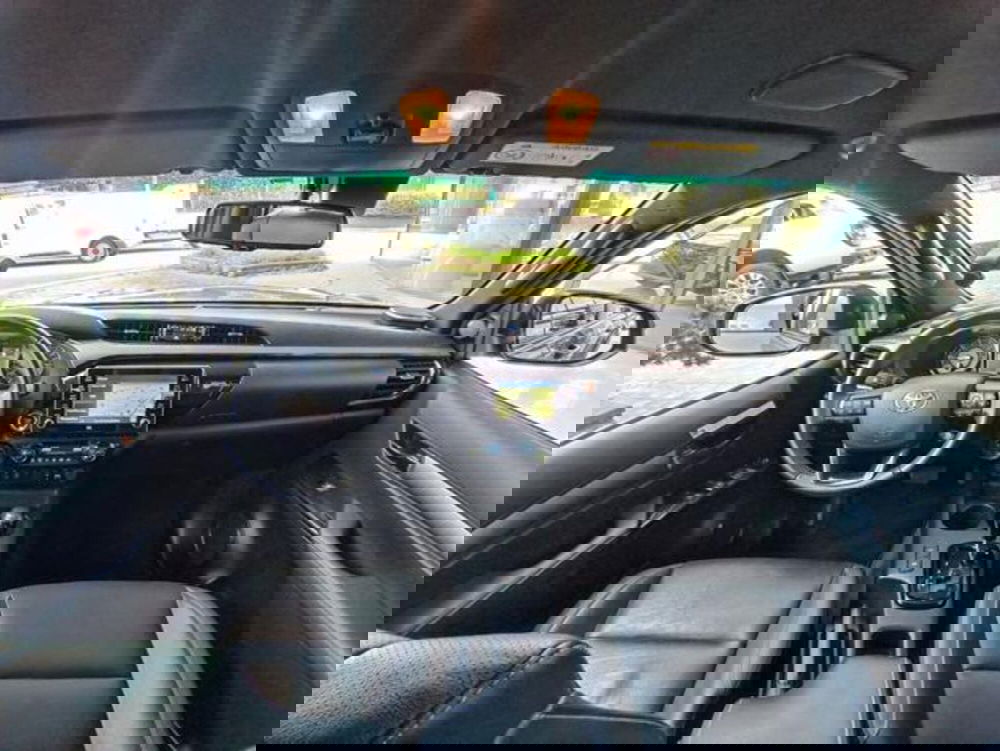 Toyota Hilux usata a Pisa (10)
