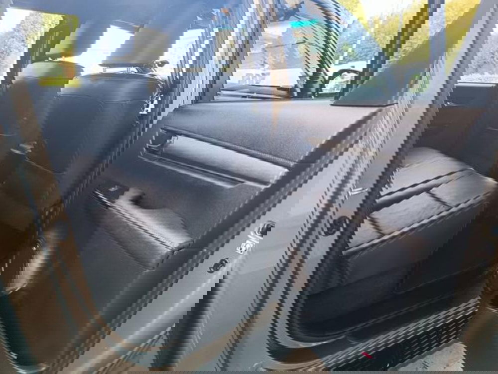 Toyota Hilux usata a Pisa (13)