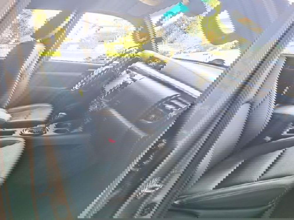 Toyota Hilux usata a Pisa (14)