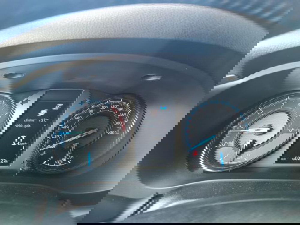 Toyota Hilux usata a Pisa (2)