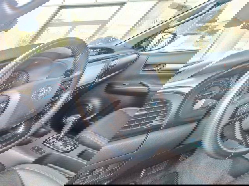 Toyota Hilux usata a Pisa (6)