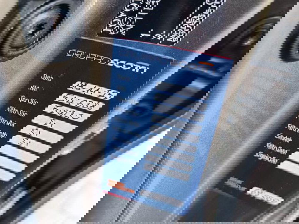 Toyota Hilux usata a Pisa (7)