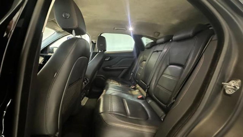 Jaguar F-Pace usata a Reggio Emilia (10)
