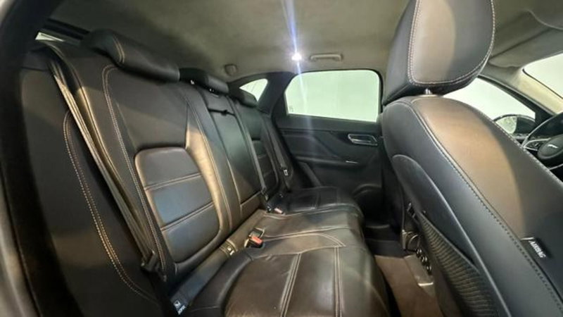 Jaguar F-Pace usata a Reggio Emilia (11)