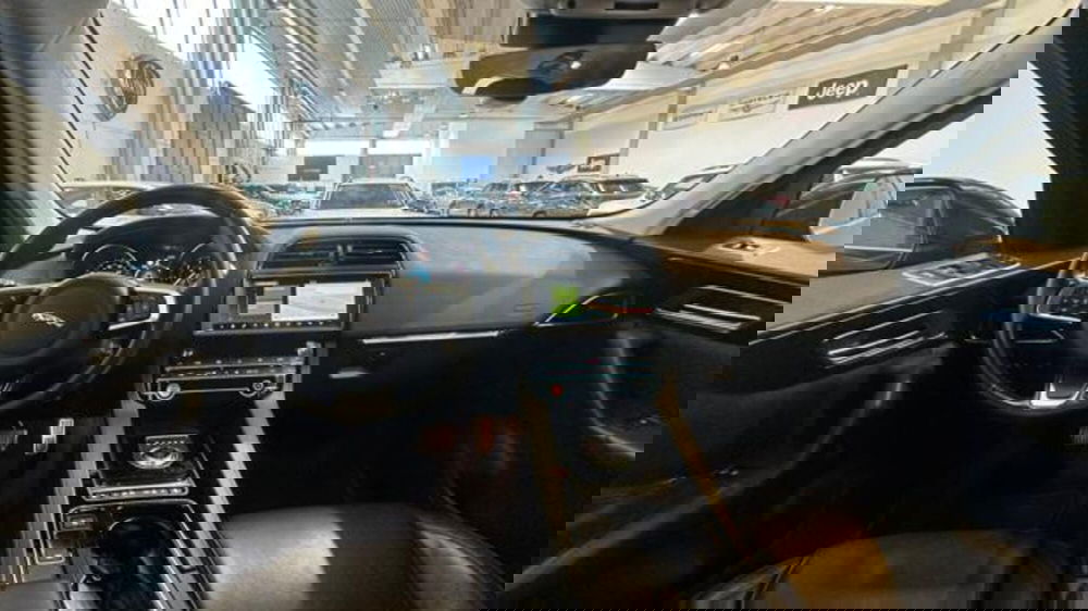 Jaguar F-Pace usata a Reggio Emilia (14)