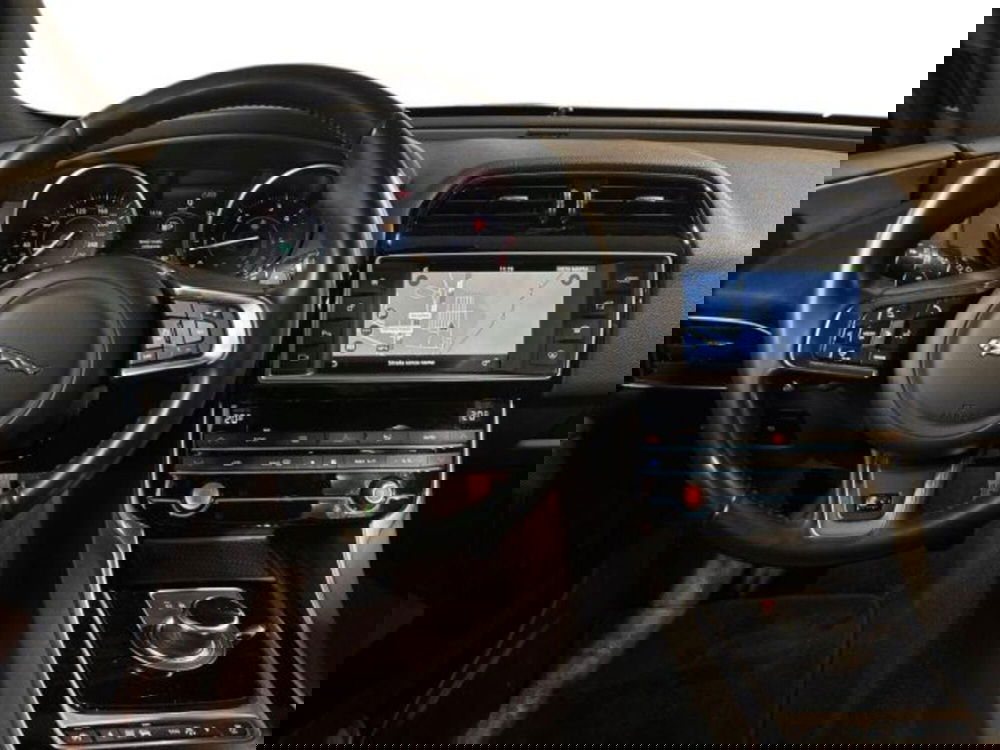 Jaguar XE usata a Bologna (14)