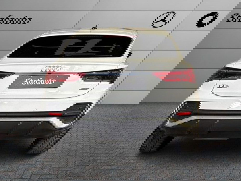 Audi Q3 Sportback usata a Bologna (6)