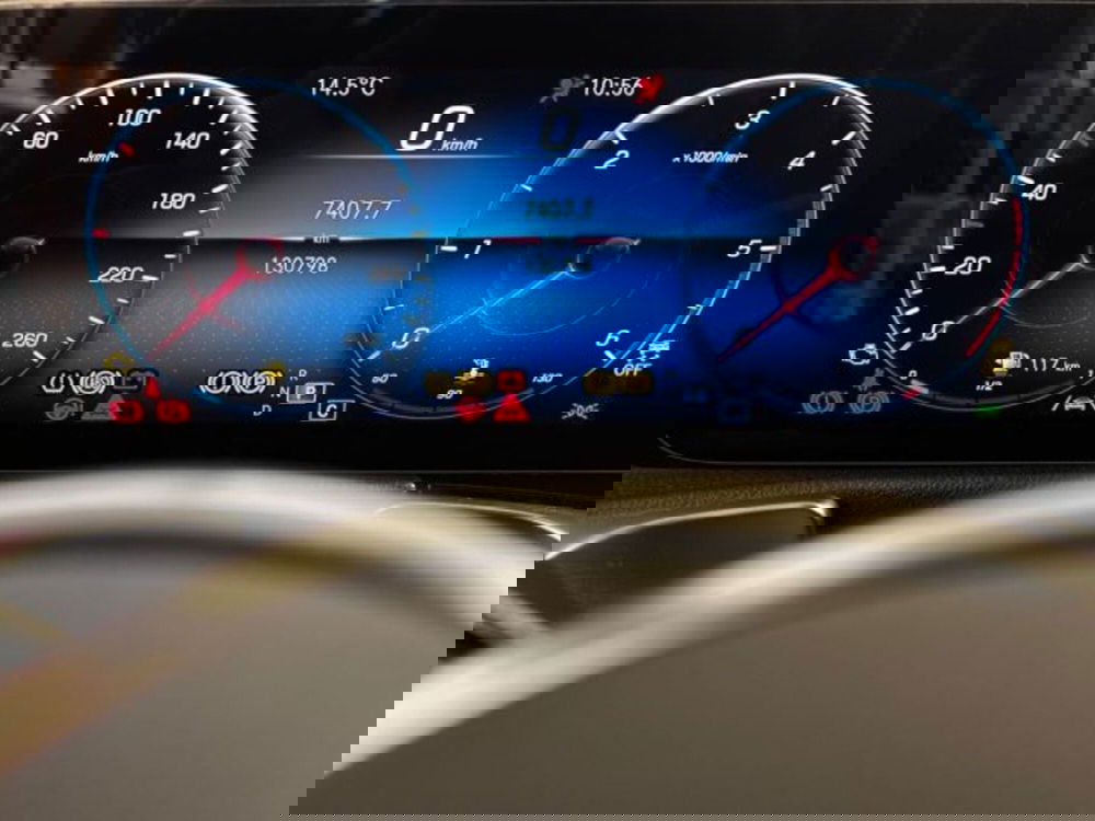 Mercedes-Benz GLB usata a Bologna (13)