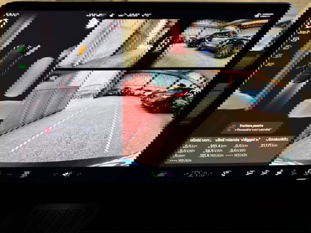 Tesla Model Y usata a Bologna (12)