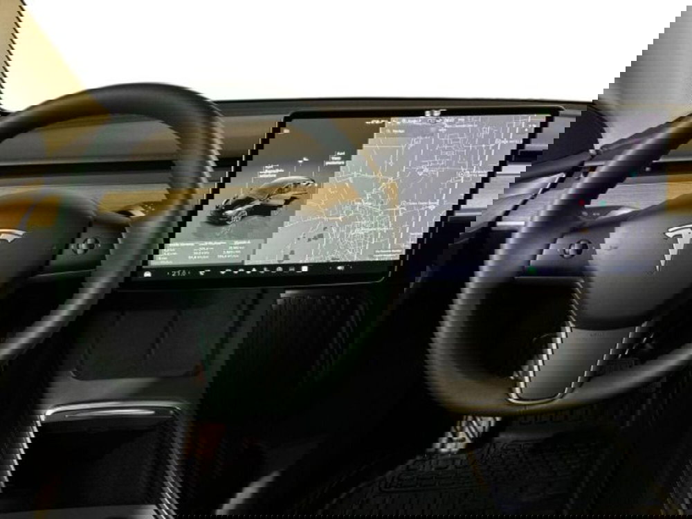 Tesla Model Y usata a Bologna (14)