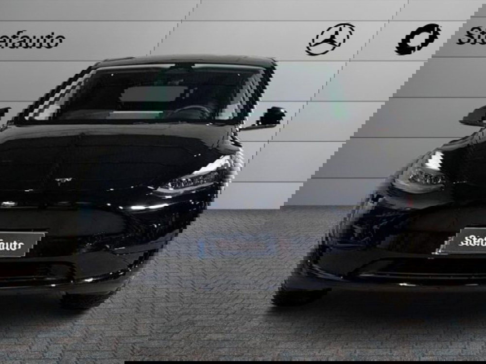 Tesla Model Y usata a Bologna (4)