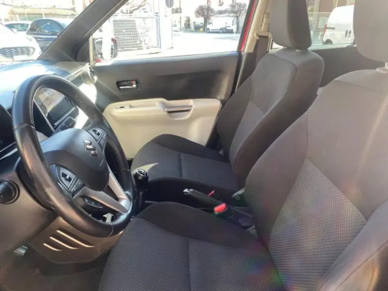 Suzuki Ignis usata a Cuneo (20)