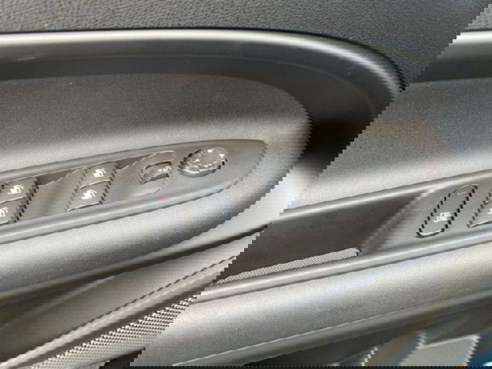 Alfa Romeo Junior nuova a Cuneo (12)