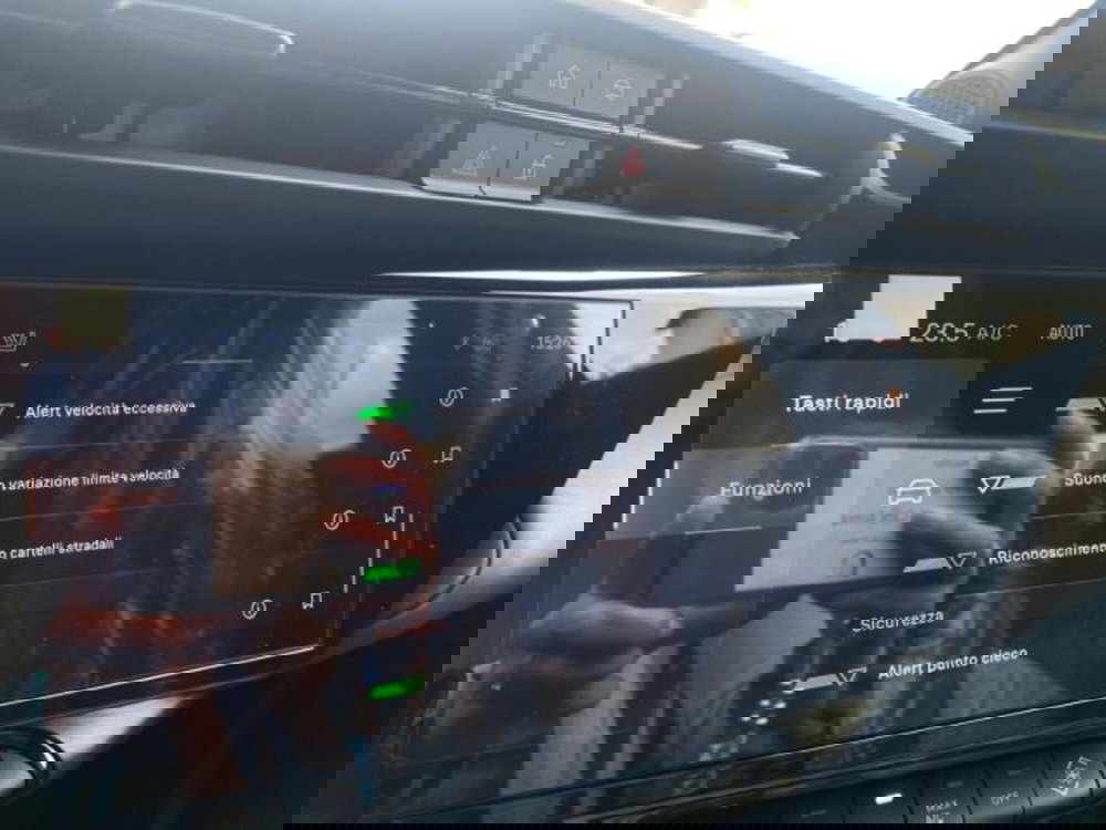 Alfa Romeo Junior nuova a Cuneo (18)