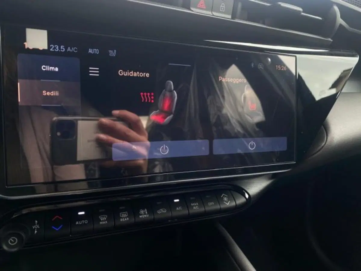 Alfa Romeo Junior nuova a Cuneo (19)