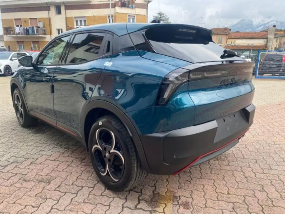 Alfa Romeo Junior nuova a Cuneo (5)
