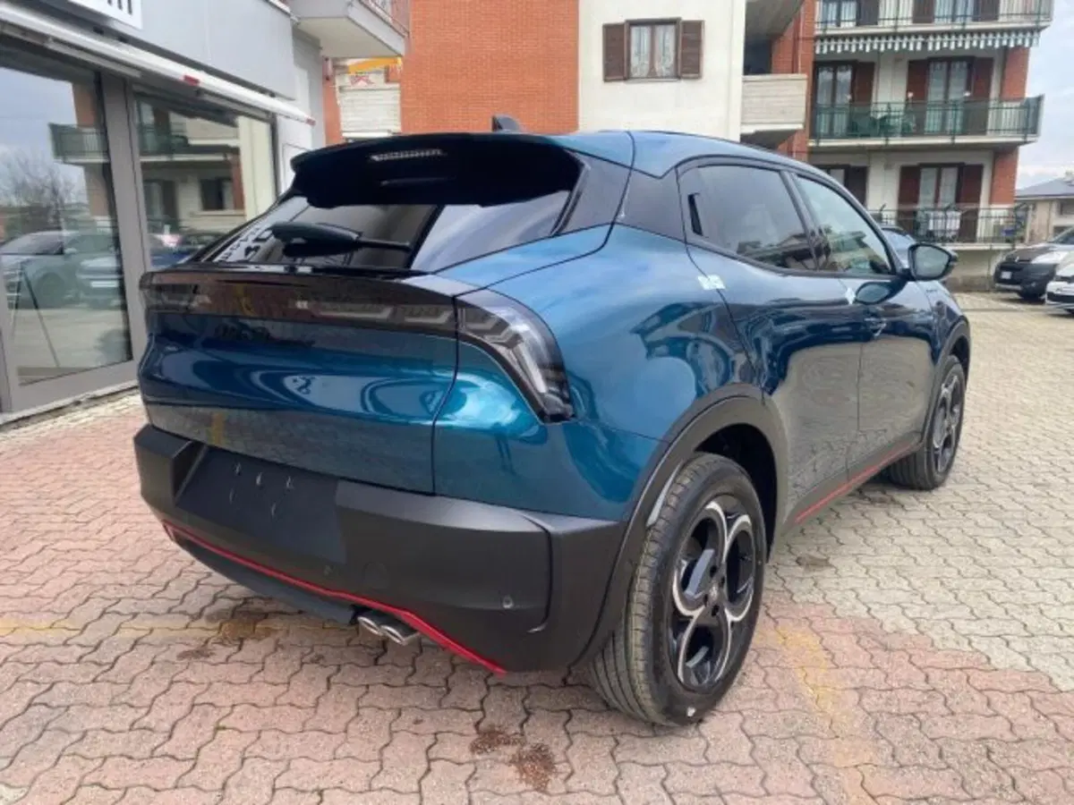Alfa Romeo Junior nuova a Cuneo (6)