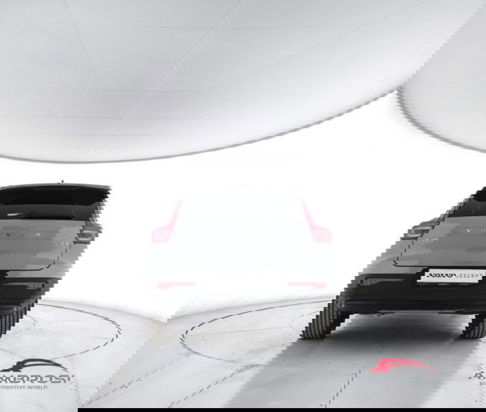 Volvo XC40 usata a Perugia (6)