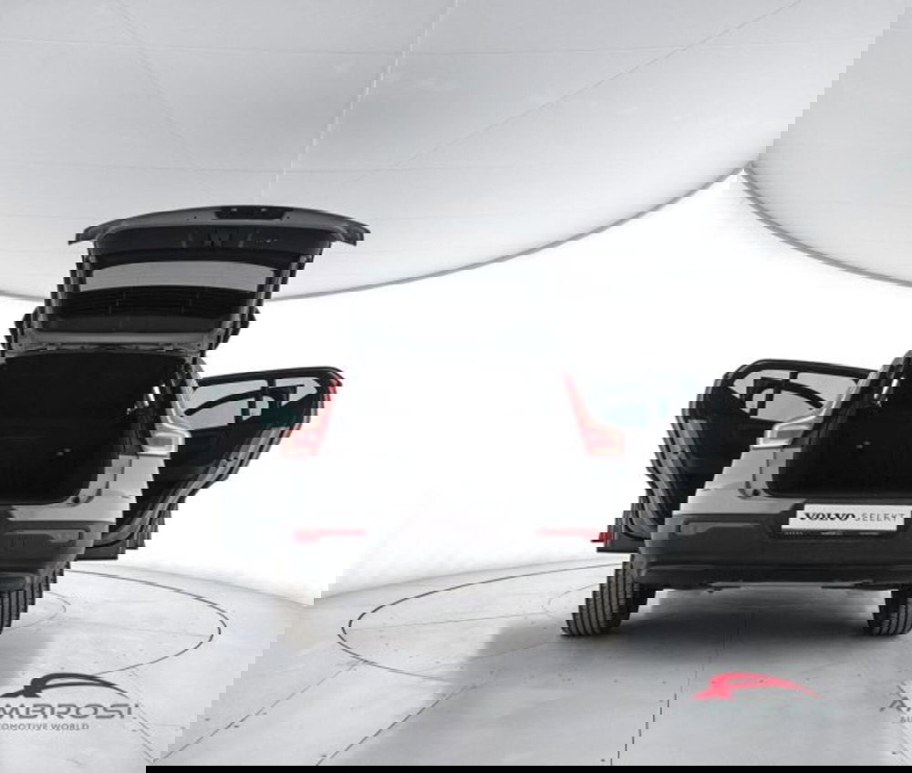 Volvo XC40 usata a Perugia (7)
