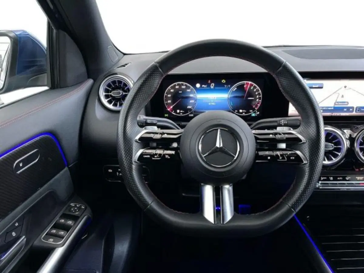 Mercedes-Benz GLA SUV usata a Verona (11)