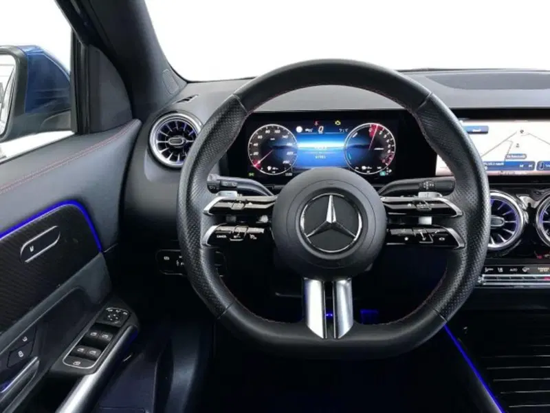 Mercedes-Benz GLA SUV usata a Verona (11)
