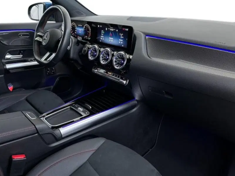 Mercedes-Benz GLA SUV usata a Verona (16)
