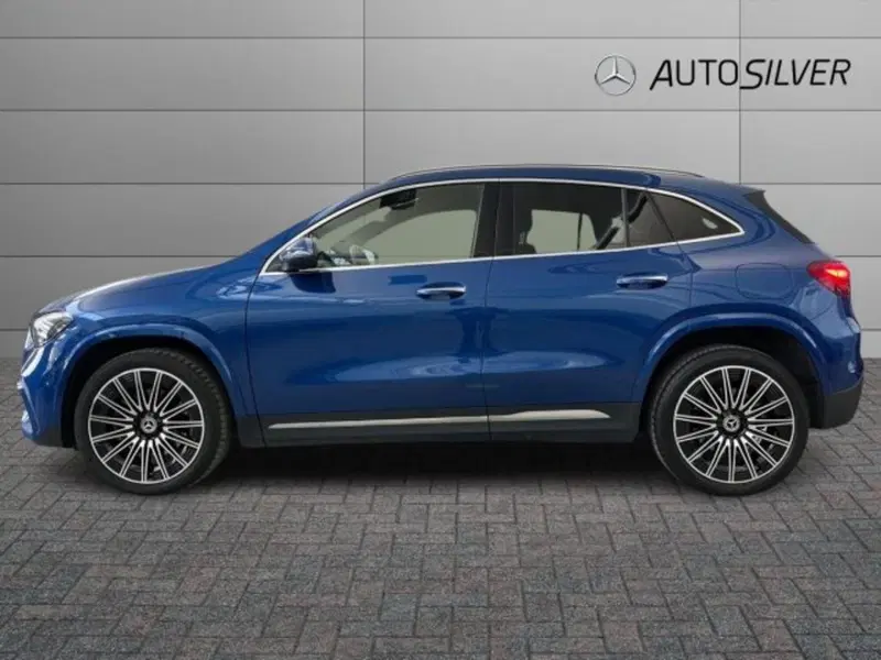 Mercedes-Benz GLA SUV usata a Verona (6)