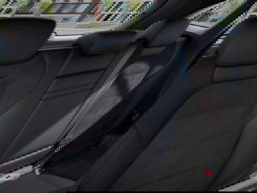 Mercedes-Benz EQA nuova a Verona (7)