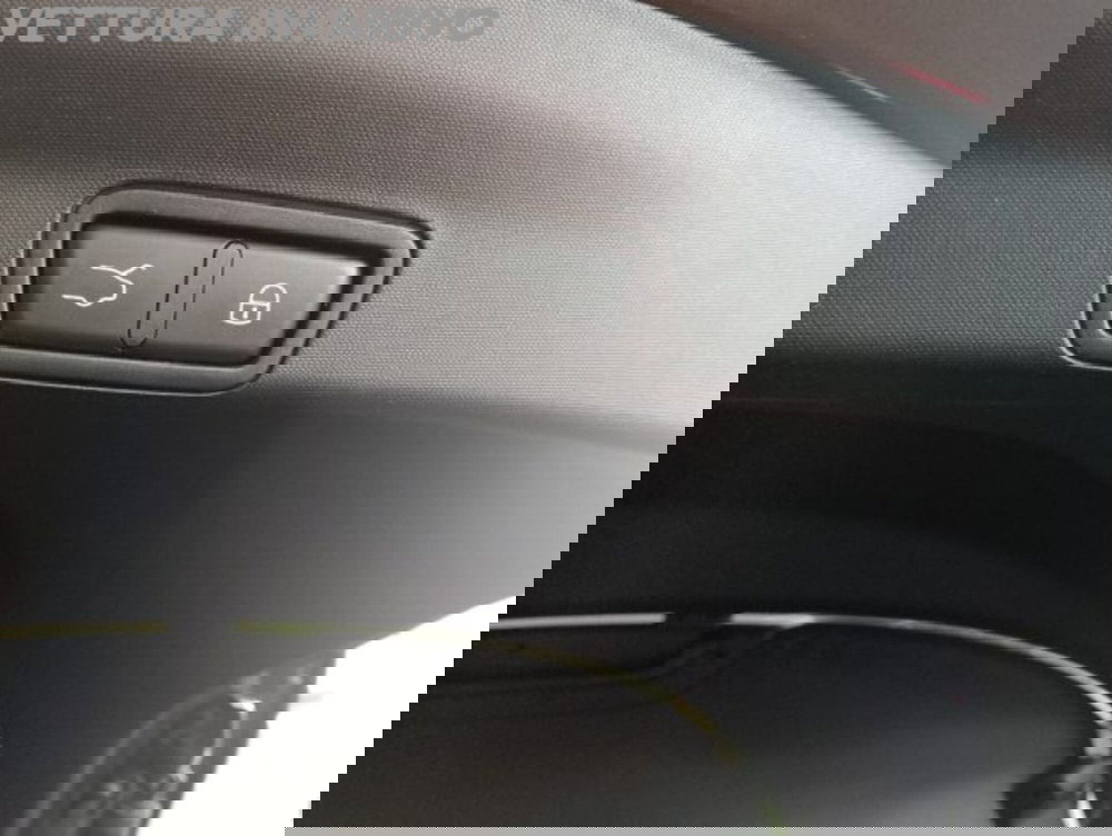 Alfa Romeo Stelvio usata a Modena (11)