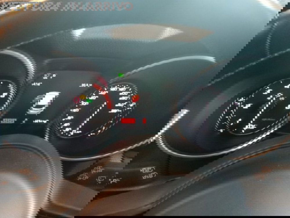 Alfa Romeo Stelvio usata a Modena (4)