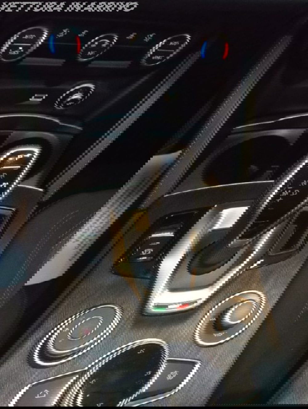 Alfa Romeo Stelvio usata a Modena (7)