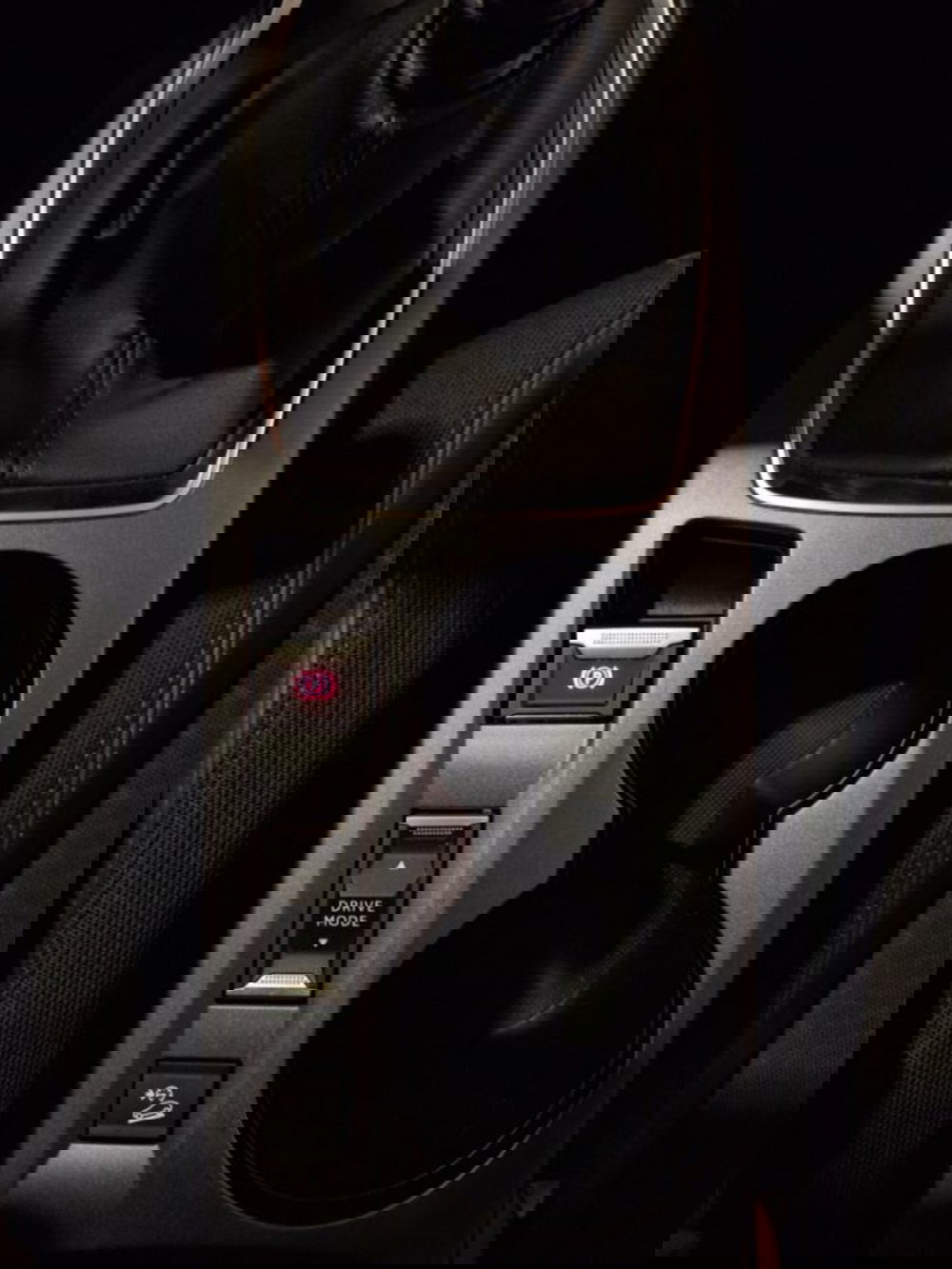 Peugeot 2008 usata a Vicenza (16)