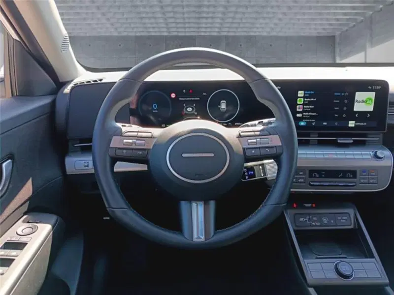 Hyundai Kona usata a Bari (14)