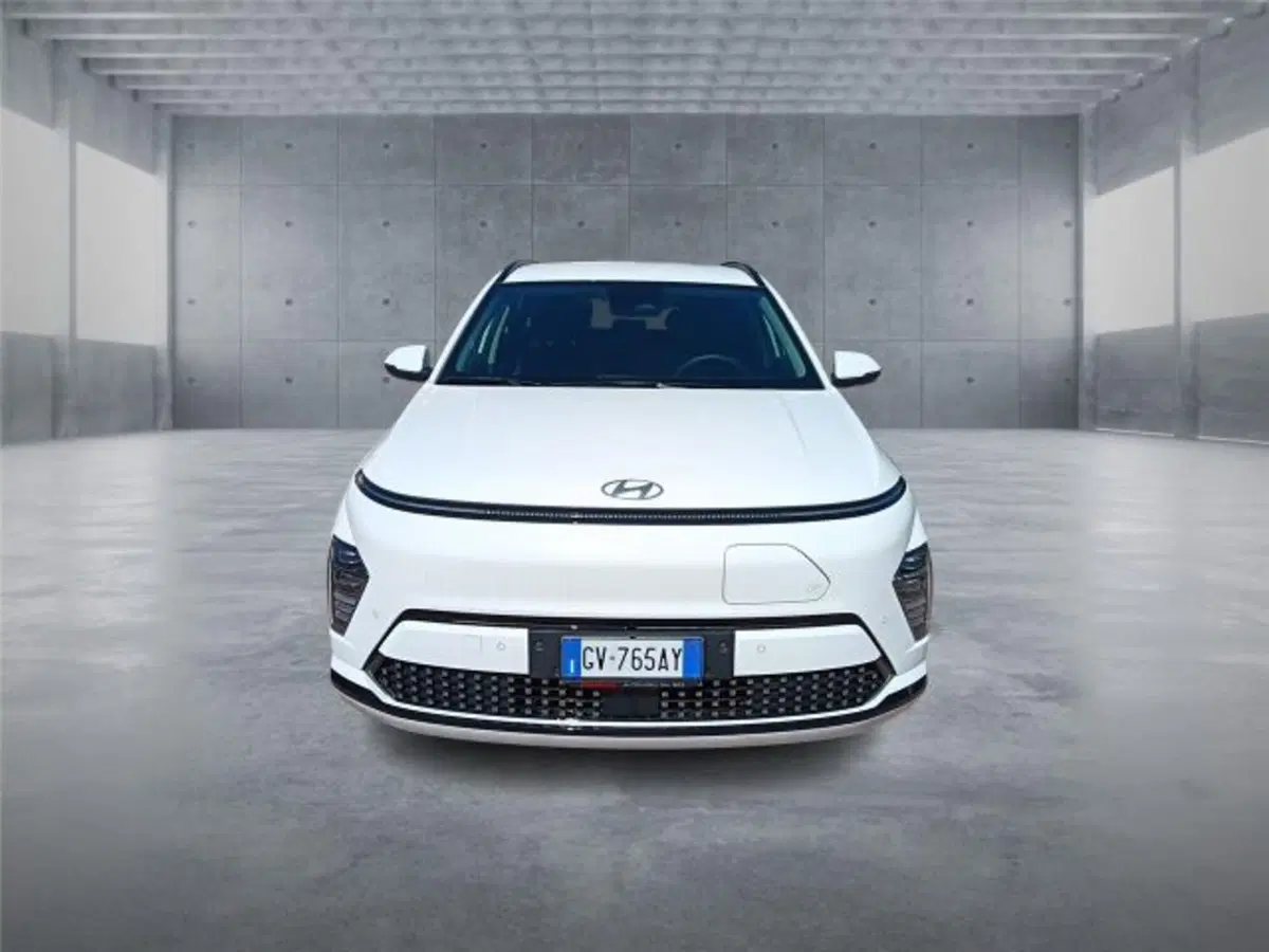 Hyundai Kona usata a Bari (2)