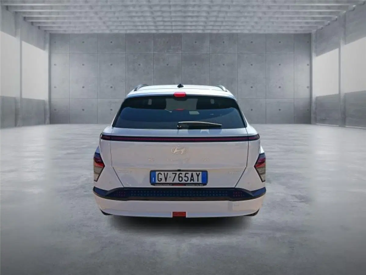 Hyundai Kona usata a Bari (5)