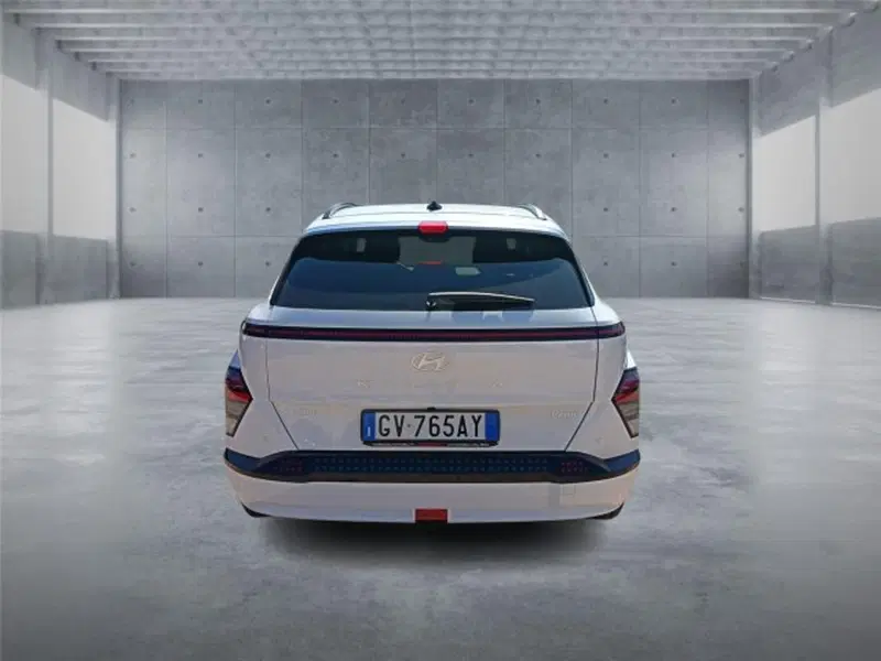 Hyundai Kona usata a Bari (5)