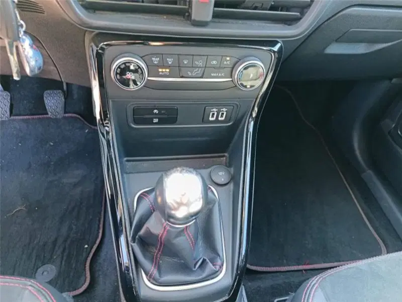 Ford EcoSport usata a Bari (19)