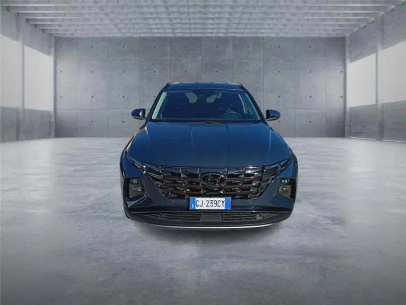 Hyundai Tucson usata a Bari (2)